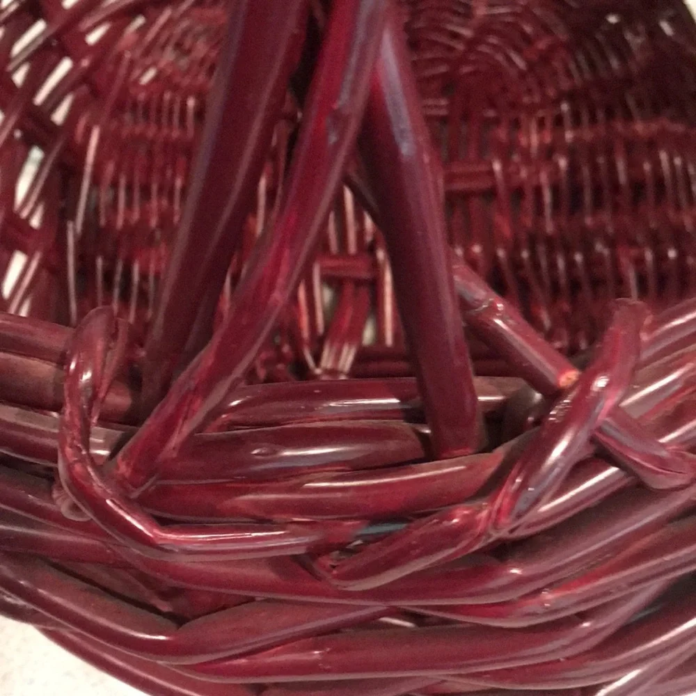 Basket Burgundy with Handle